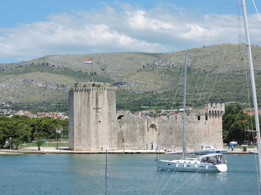 Hostel Marina Trogir Rum bild